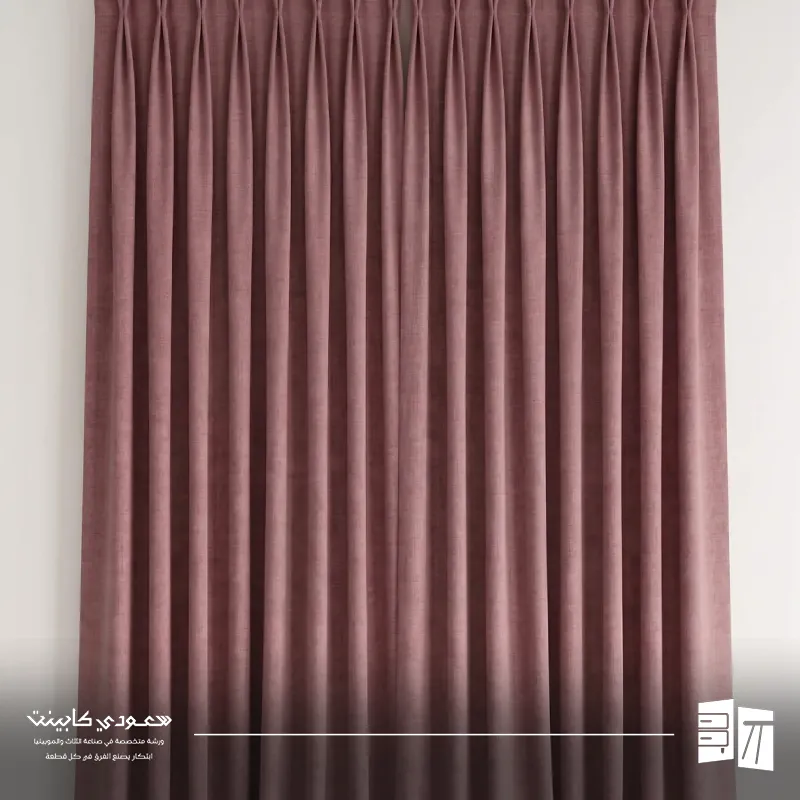 عامل تركيب ستائر
